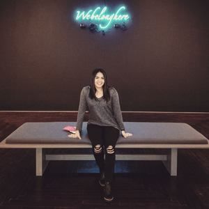 Meet your Posher, Leslie